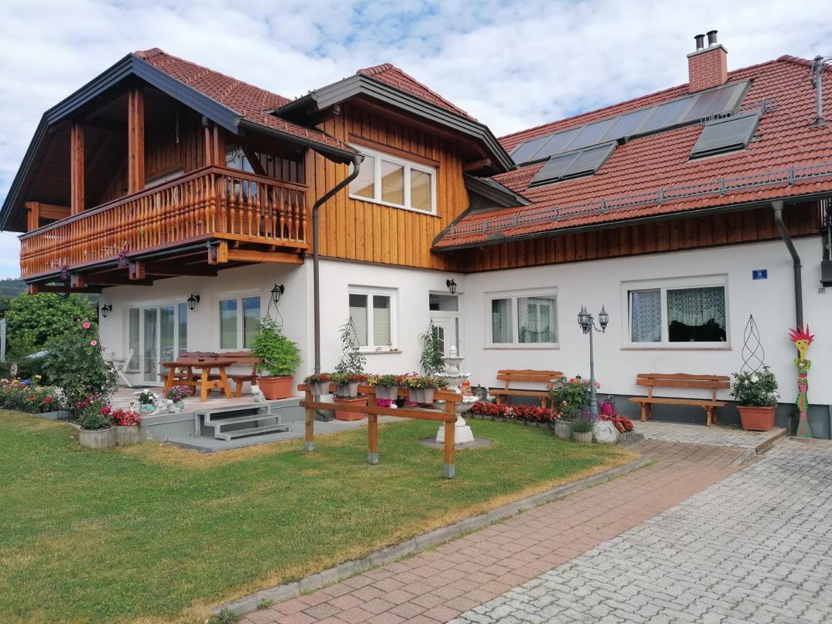 Ferienwohnung Liskowetz Lambichl Экстерьер фото