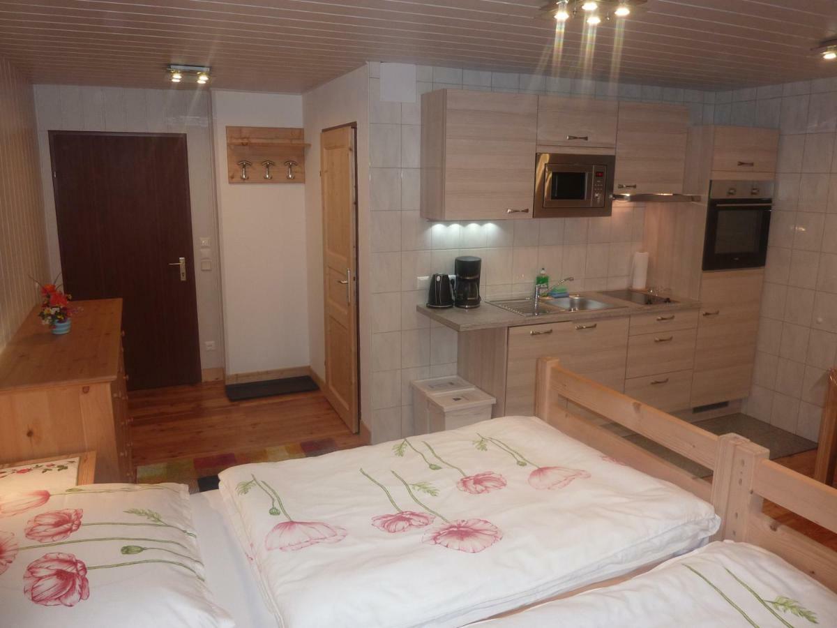 Ferienwohnung Liskowetz Lambichl Номер фото